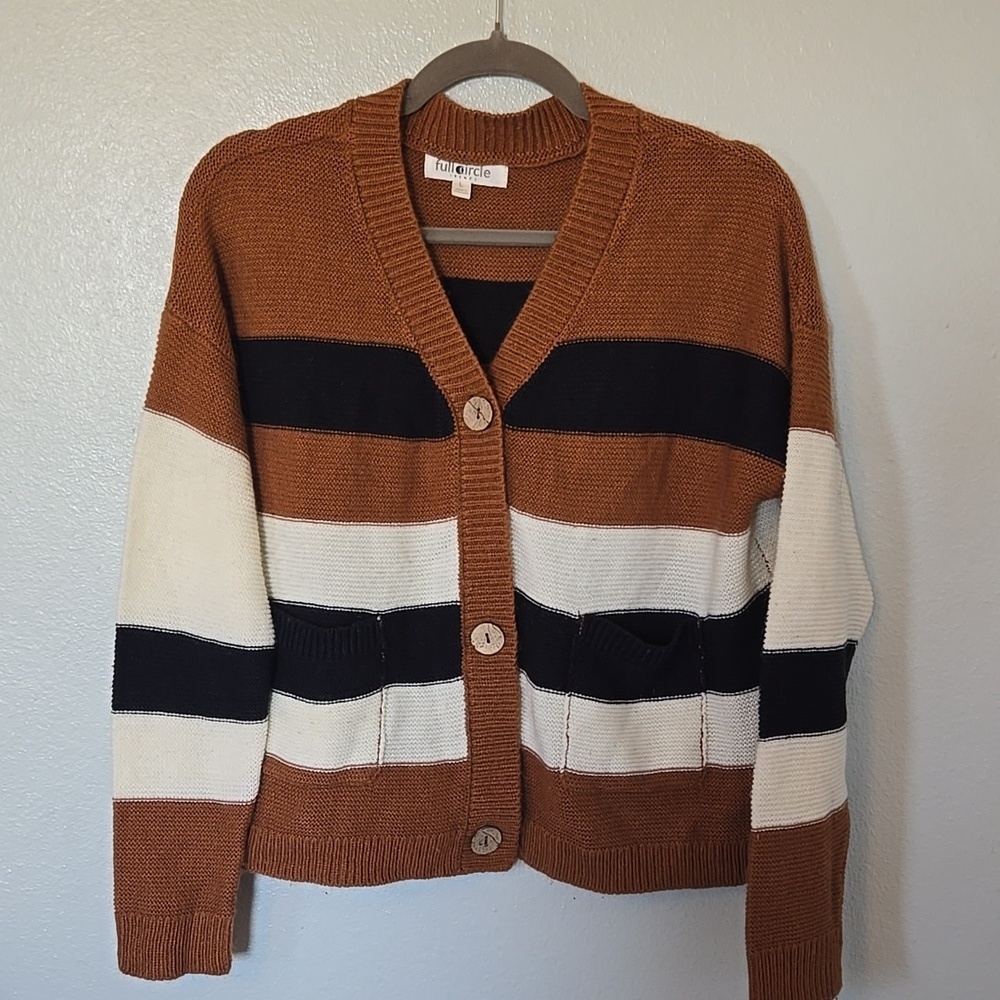 Full Circle Trends | Brown Colorblock Button Cardigan Sweater Size Large